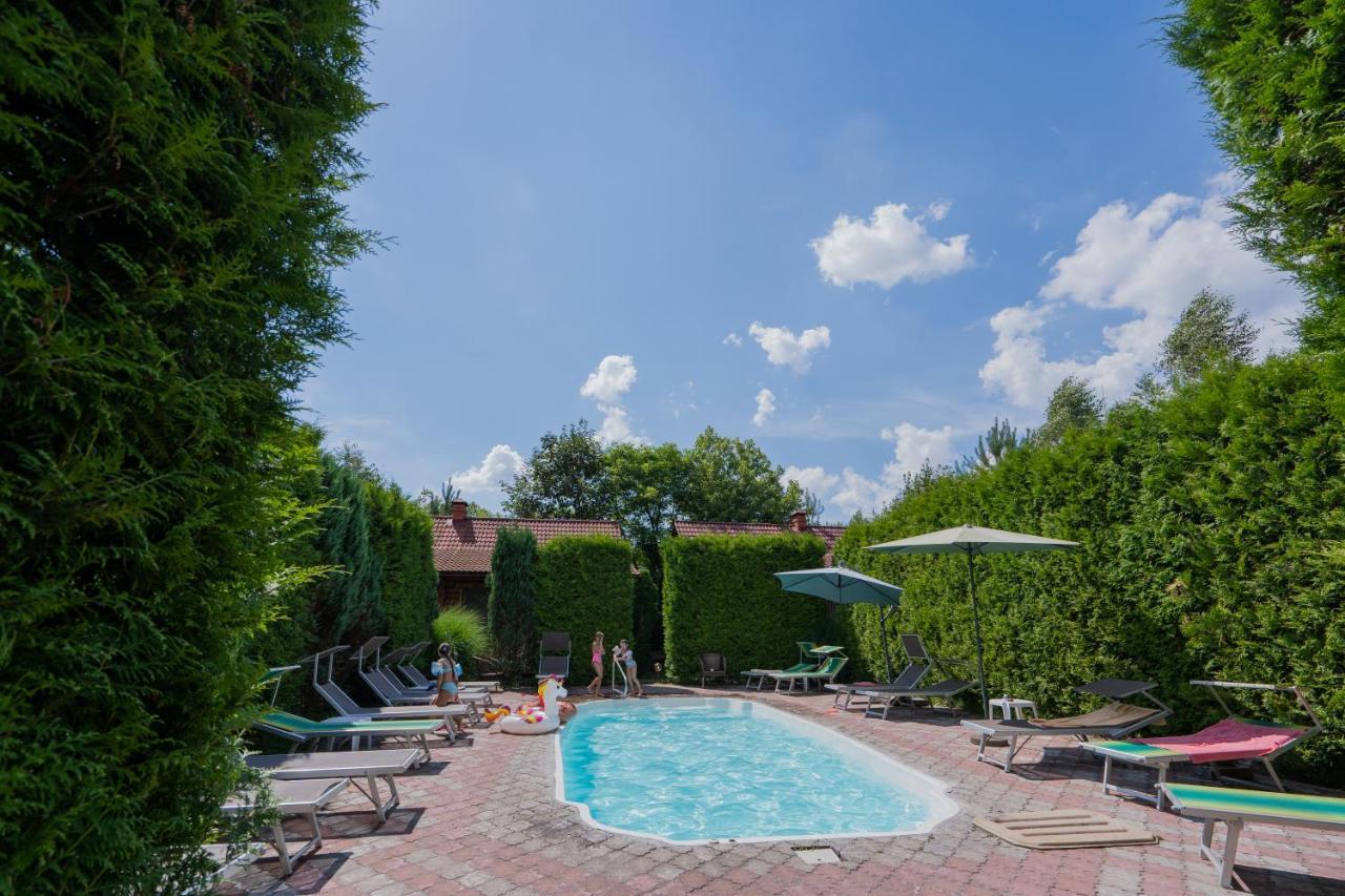 Villa Garden Hotel Solochin Dış mekan fotoğraf