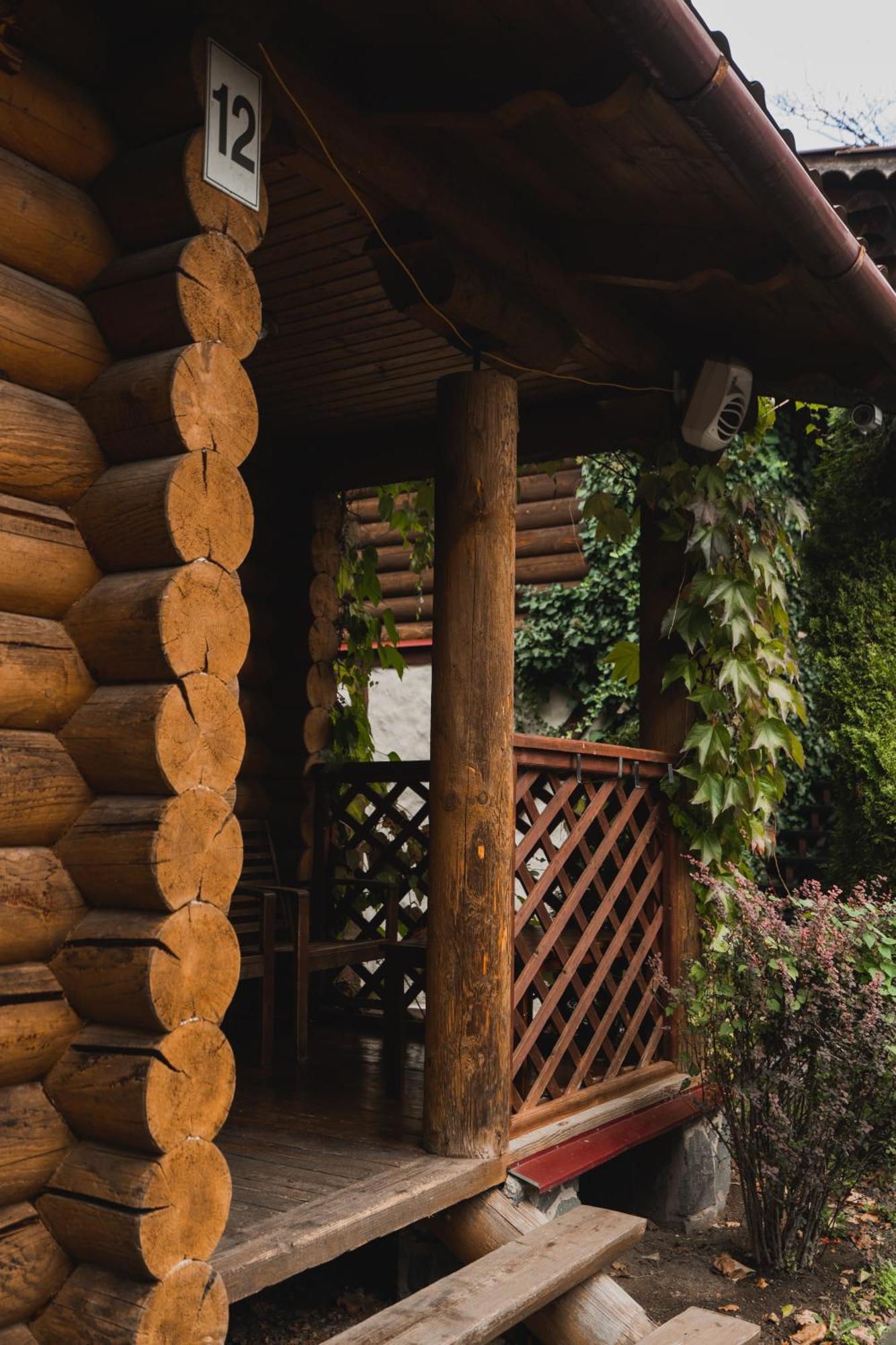 Villa Garden Hotel Solochin Dış mekan fotoğraf