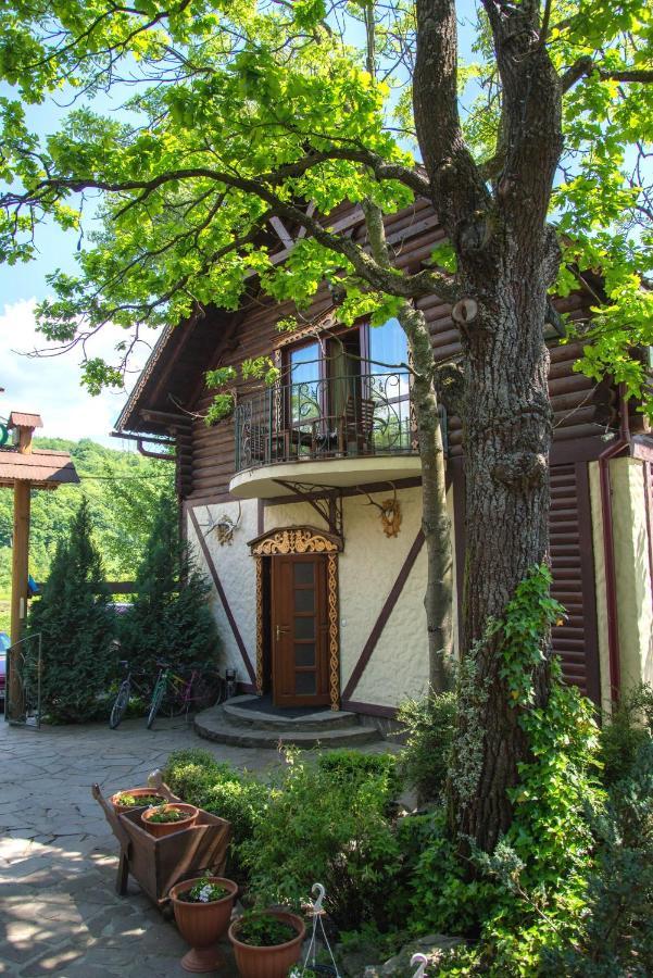 Villa Garden Hotel Solochin Dış mekan fotoğraf